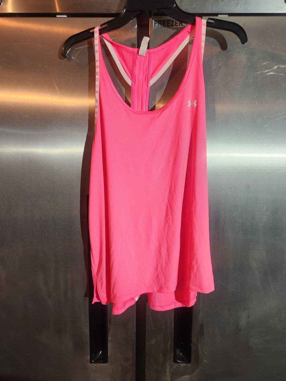 Under Armour HeatGear Loose Fit Racerback Tank Top Hot Pink Womens Size L